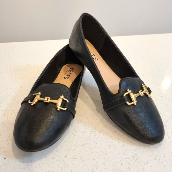 Betts | Shoes | Betts Brand New Black 